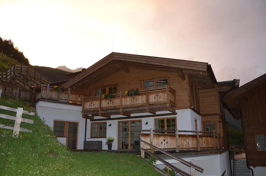 Andis Almdorf Hotel Sölden 2*,  Áustria