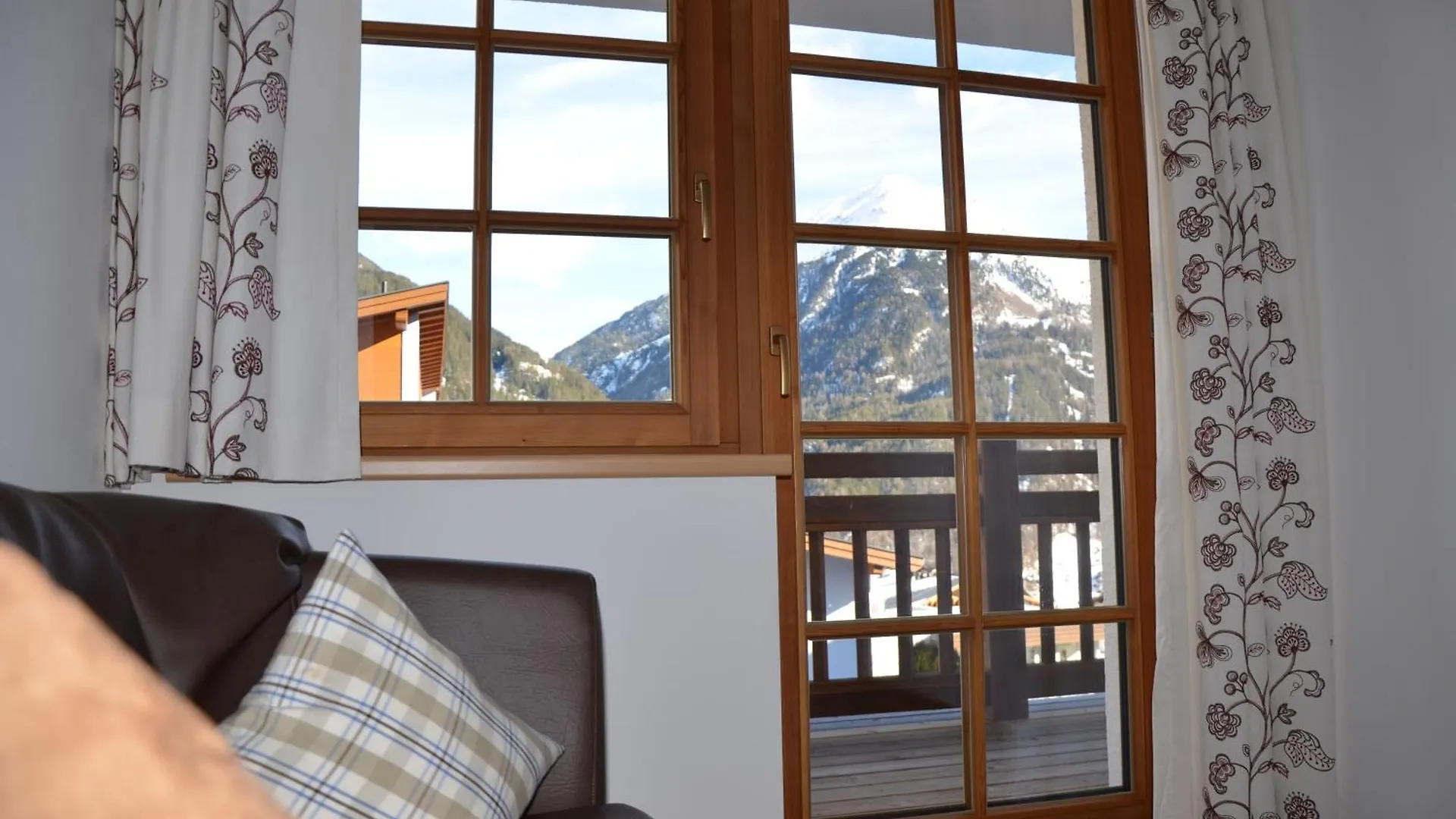 Andis Almdorf Hotel Sölden 2*,  Áustria